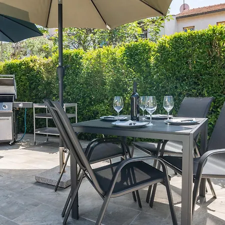 Superior Apartment With Private Pool