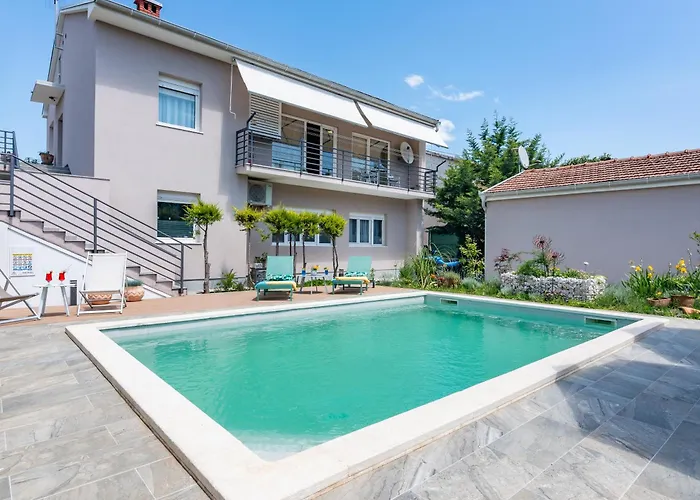 Superior Apartment With Private Pool