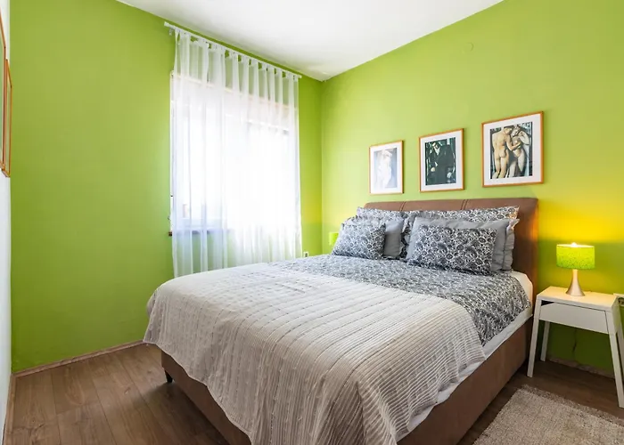 Superior Apartment With Private Pool アパート プーラ