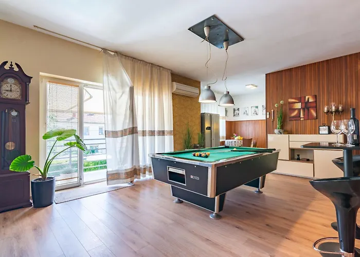 Superior Apartment With Private Pool * プーラ